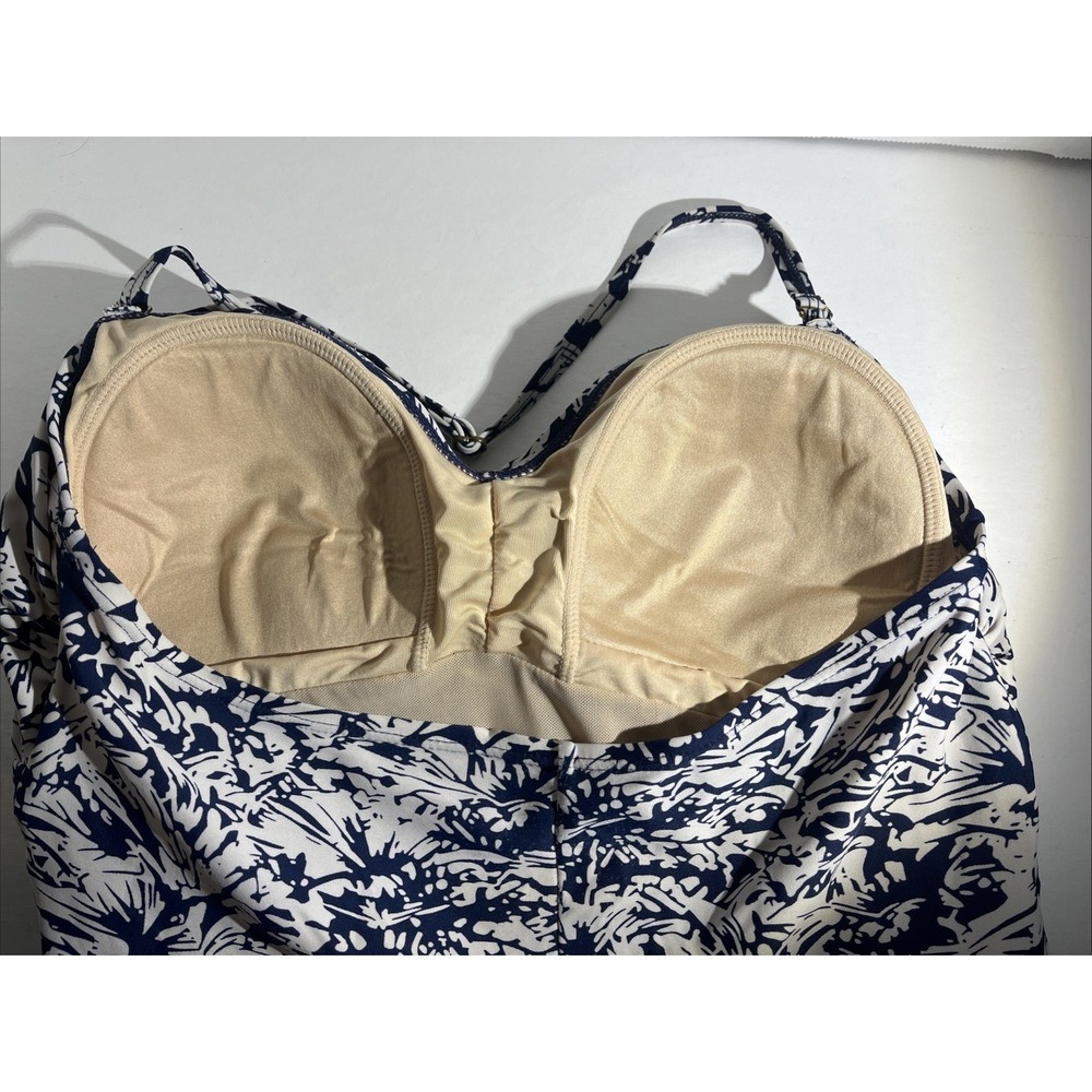 Shore Shapes Navy/Cream Tummy Control Skirted Ruched One-Piece Swimsuit Size 14 - Picture 9 of 10